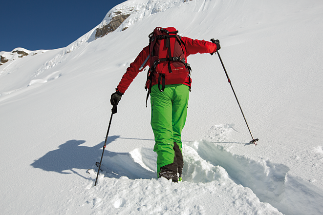 How to do a Kick Turn | Fall Line Skiing