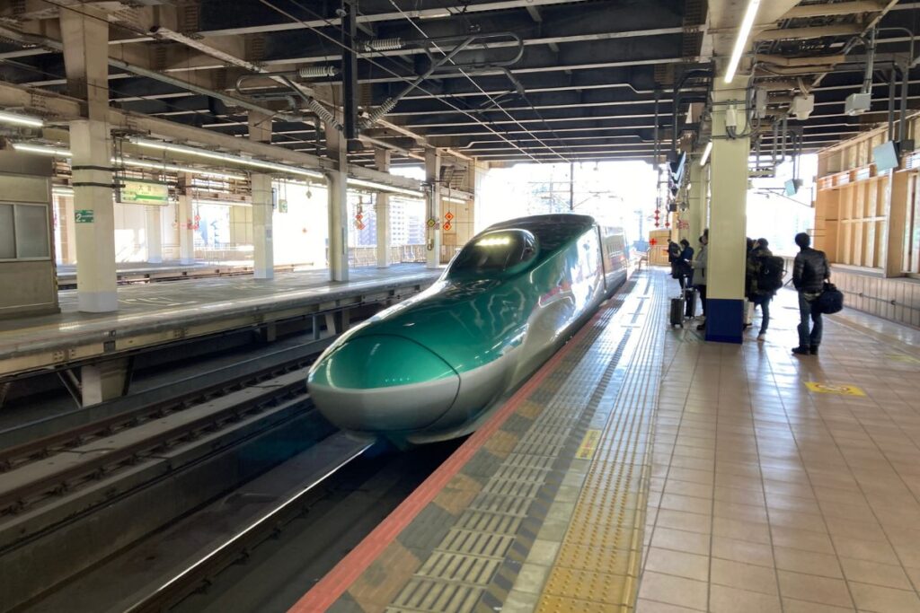 Bullet train ski trip Japan 